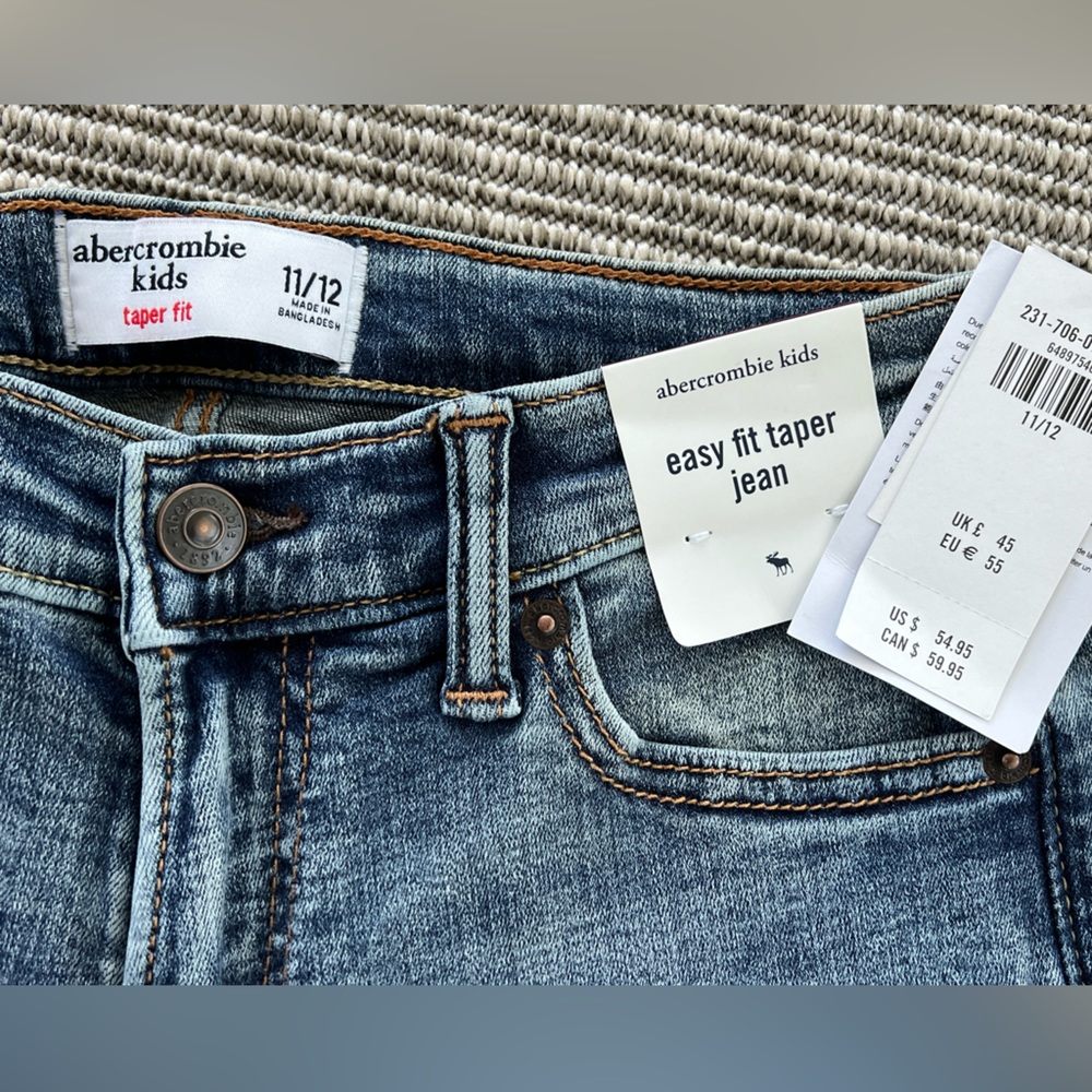 Abercrombie Kids size 11/12 NWT